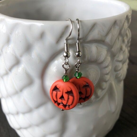 NEW Artisan Earrings Pierced Hooks Jack-O-Lantern Halloween Pumpkin Fall Orange - Picture 4 of 8